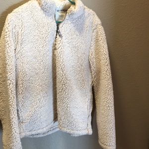 Fluffy quarter-zip pullover! Never worn!